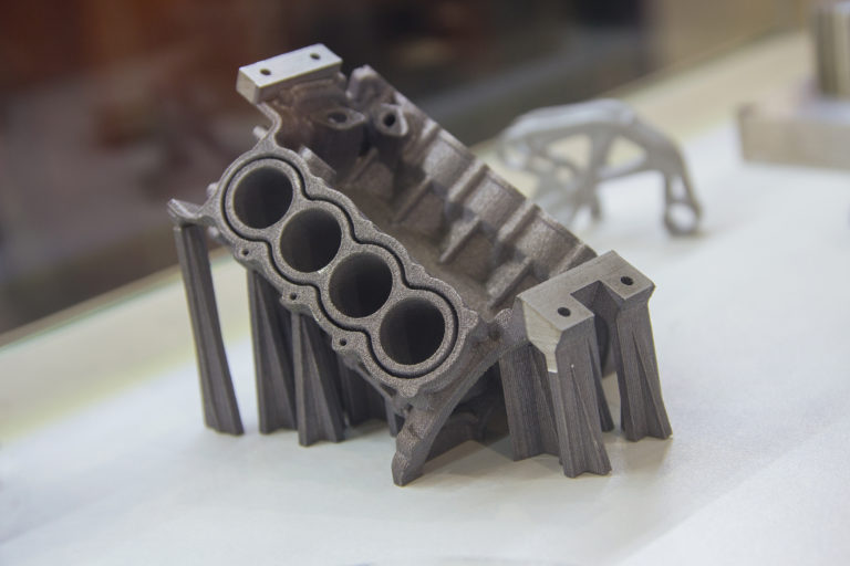 Samples produced by printing a 3D printer from a metal powder